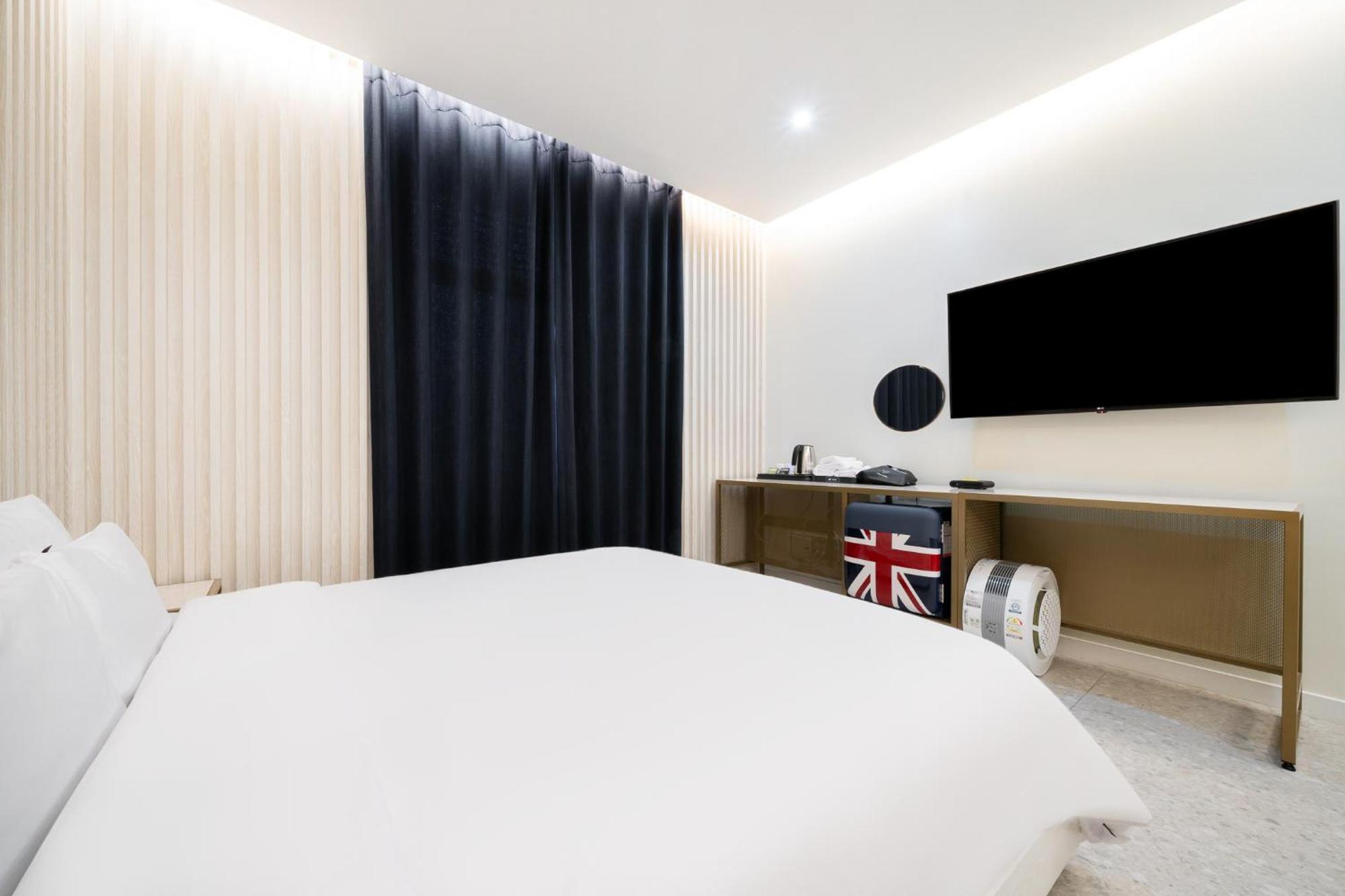 Suncheon Hound Hotel Suncheon Station Branch Esterno foto