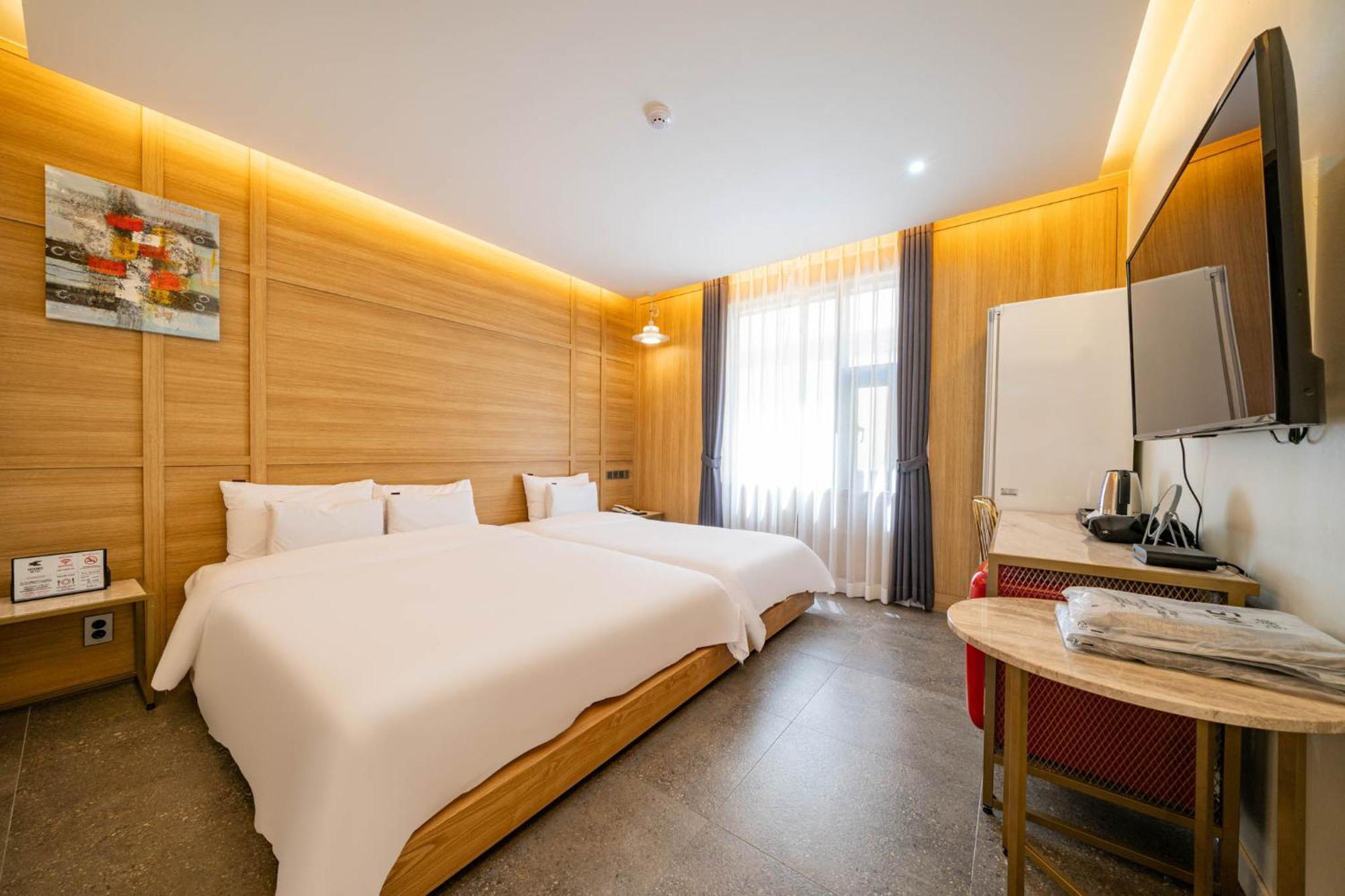 Suncheon Hound Hotel Suncheon Station Branch Esterno foto